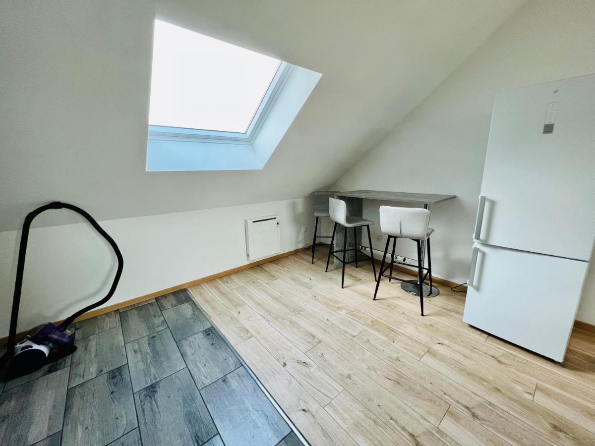 La Fensch Wifi Un-Sejour-A-Part Apartment Florange Luaran gambar
